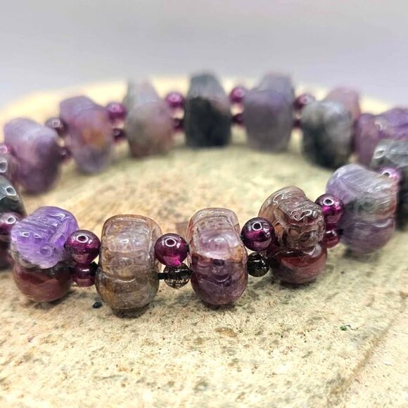 Nature Auralite 23 Hand Carved Pi Xiu Purple Garnet Feng Shui Bracelet - Picture 5 of 10